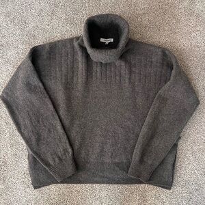 Madewell Women’s Medium Hickory Turtleneck Sweater (Style NC230)